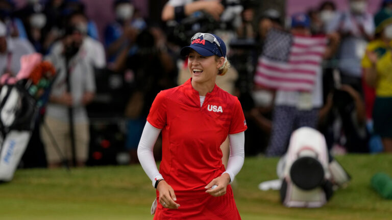 Golfovou hvězdu Nelly Kordovou vyřadila ze hry krevní sraženina