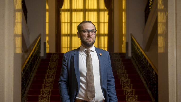 Náměstek: ČR patří mezi pět největších dodavatelů zbraní na Ukrajinu