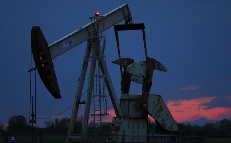 EU označila zemi, která nepřipouští zavedení ropného embarga proti Ruské federaci