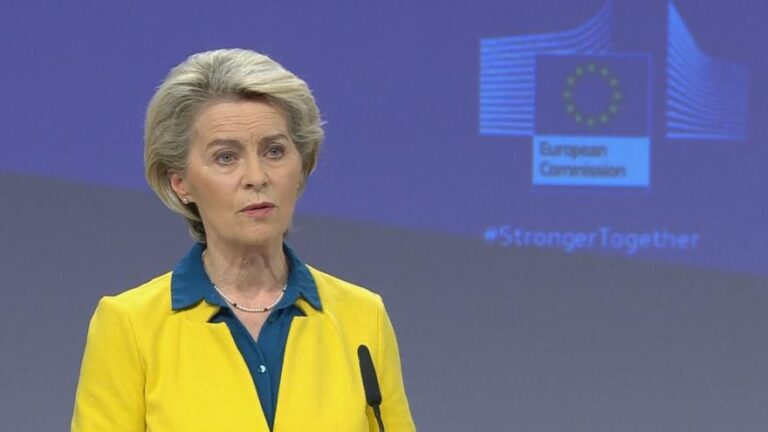 Ukrajina a Moldavsko získaly kandidátský status EU