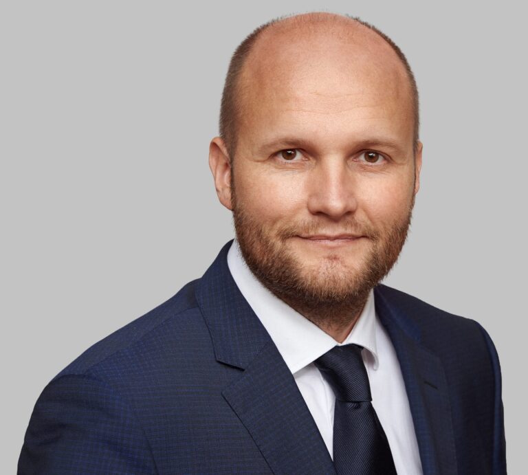 Slovenský ministr obrany v Praze požádal o pomoc při ochraně vzdušného prostoru