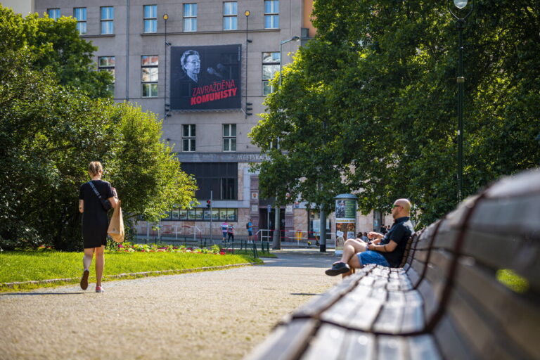 Několik pietních akcí v Praze uctí památku obětí komunistické totality