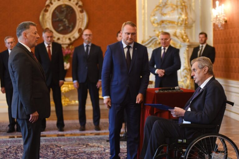 Prezident Zeman jmenoval nového ministra školství. Balaš do funkce nastoupí v červenci