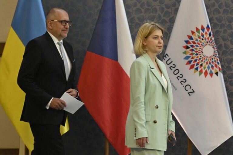 Ukrajinská vicepremiérka apelovala na přijetí sedmého balíku sankcí proti Rusku