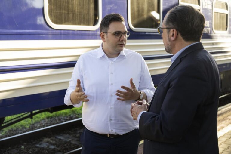 Lipavský přijel do Kyjeva