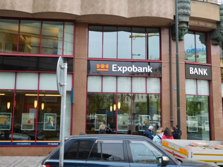 Majitelem Expobank CZ by se měla stát česká Banka Creditas