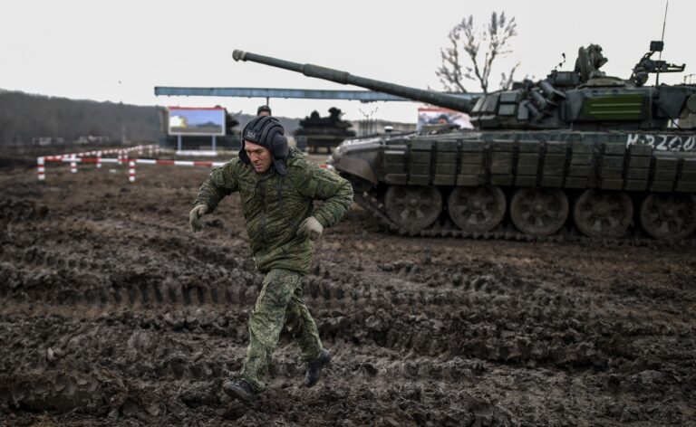 Rusko podle Pentagonu přišlo na Ukrajině až o 80.000 vojáků