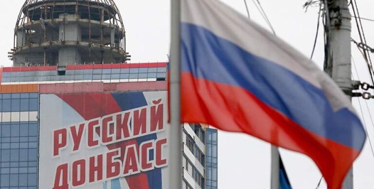 V ovládaných částech Ukrajiny začala referenda o připojení k Rusku