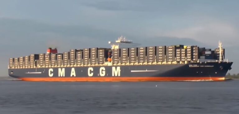 Z Ukrajiny podle Ankary vyplulo 100 lodí s 2,5 milionu tun zemědělských komodit