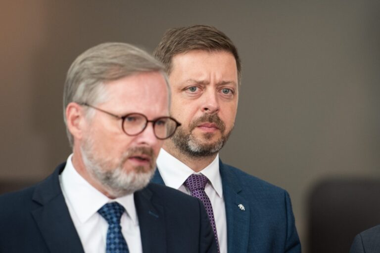 Elektřina za šest korun a plyn za tři. Vláda určila maximální ceny energií pro domácnosti