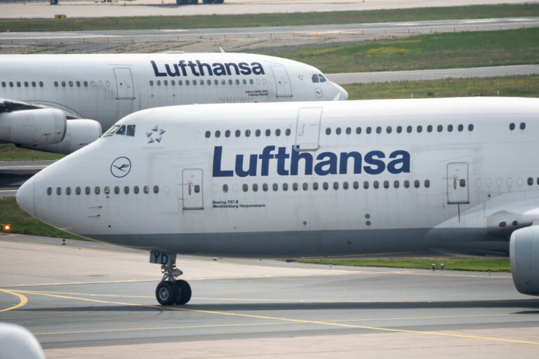 Kvůli stávce pilotů Lufthansy jsou zrušeny její lety Praha – Frankfurt