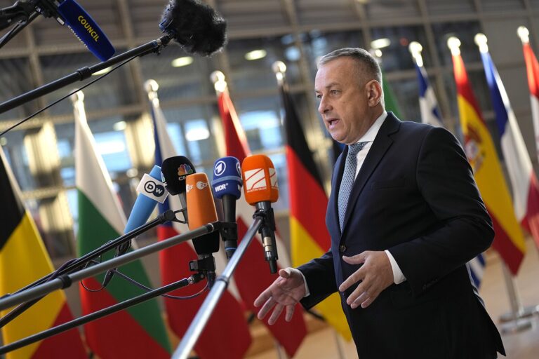 Energetičtí ministři EU proberou nákupy energií nebo revizi trhu