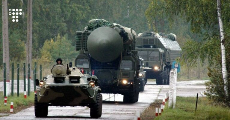 Rusko si nadále hraje s „jadernými svaly“