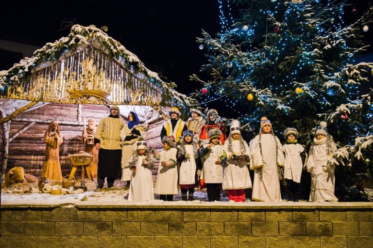 Je Boží hod vánoční, křesťané oslavují narození Ježíše Krista