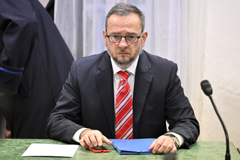 Soud bude řešit, zda Nečas svědčil nepravdivě ve prospěch manželky