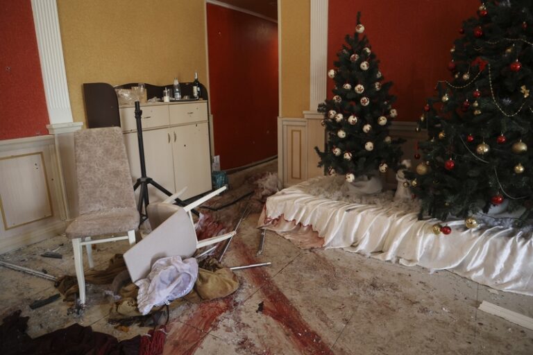 Při ostřelování Doněcku byl zraněn bývalý šéf Roskosmosu Rogozin