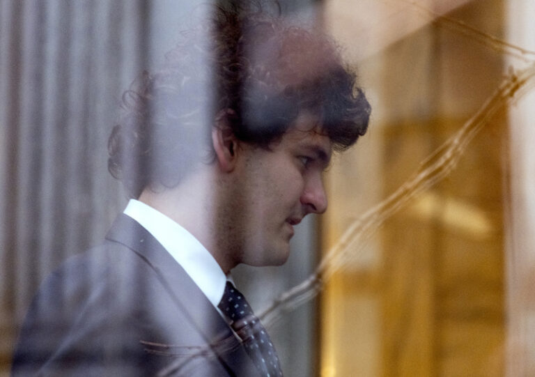 Zakladatel burzy FTX Bankman-Fried odmítl vinu za miliardový podvod