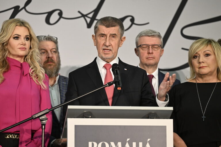 V 2. kole prezidentských voleb rozhodnou voliči mezi Pavlem a Babišem