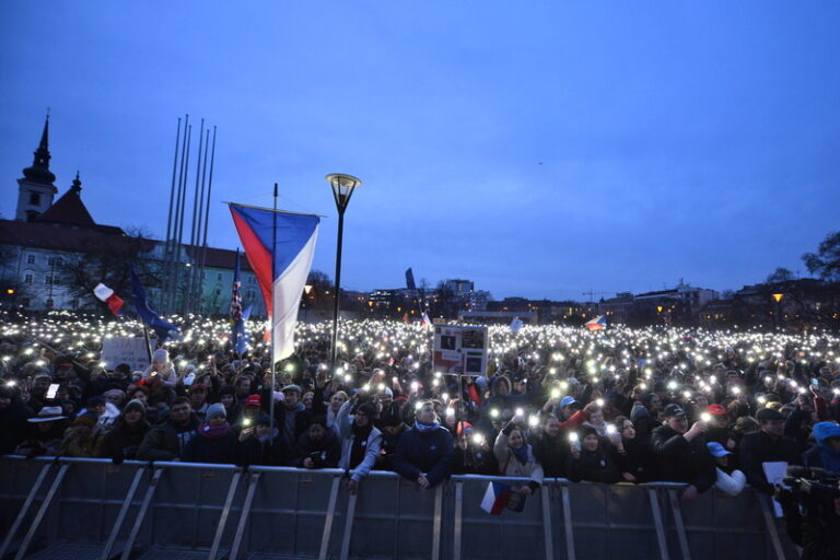 Na mítink s Pavlem přišlo v Brně 8000 lidí, policie omezila dopravu v okolí