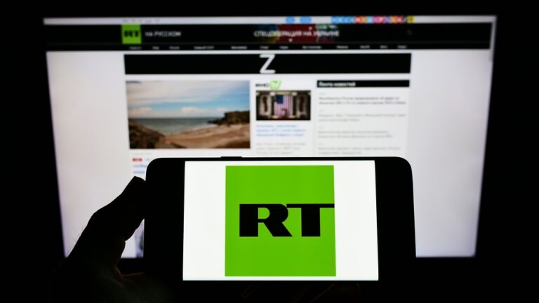 Obsah Russia Today je utvářen ruskou rozvědkou s cílem maximalizovat dopad na západní publikum – Institut Roberta Lansinga