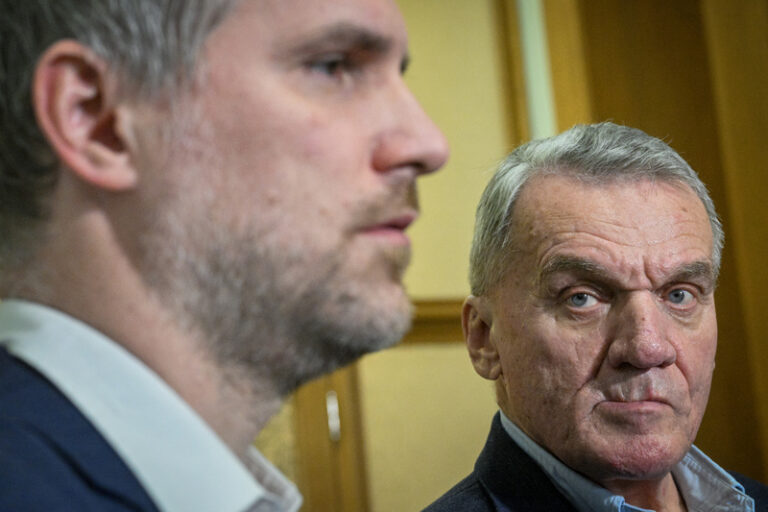 Pražští Piráti zahájili schvalování koaliční smlouvy se Spolu a STAN