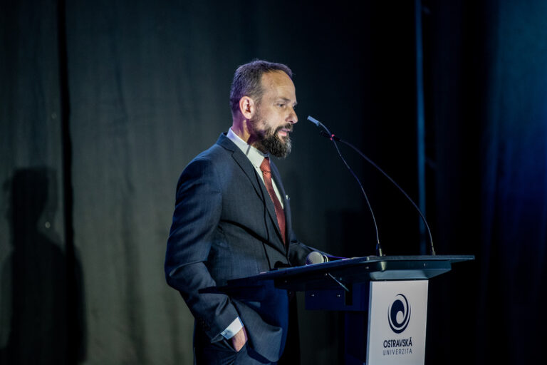 Macura končí v ANO, funkci primátora dá k dispozici zastupitelům hnutí