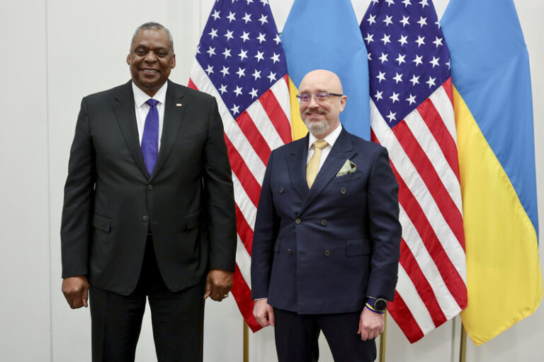 Austin očekává, že Ukrajina na jaře zahájí ofenzivu