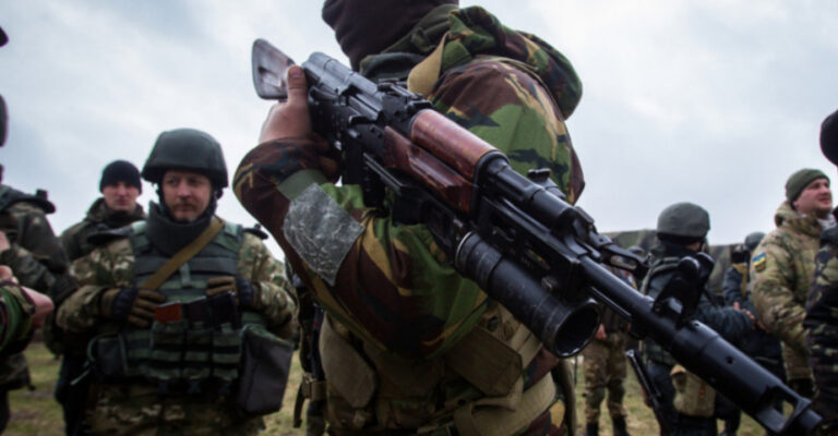 Ve vězení za válku. Česká justice na stráži míru.