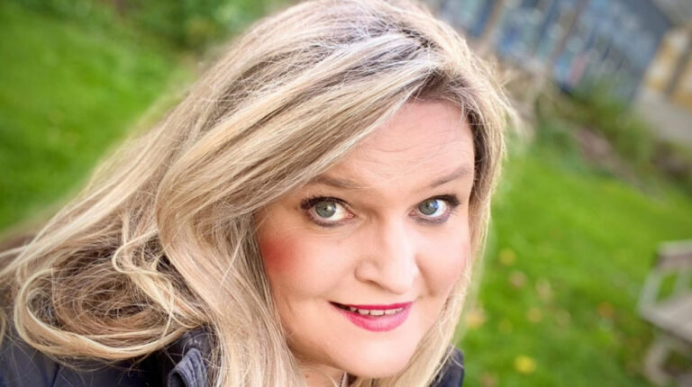 Poučení z případu Peterkové: Hnutí jednotlivců k odpovědnosti za šíření dezinformací