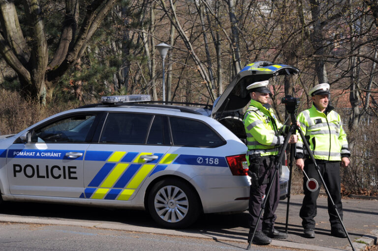 Policejní šéf chce pro příslušníky sboru 140 pct průměrné hrubé mzdy v ČR