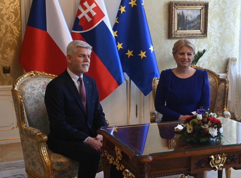 Pavel se na Slovensku setkal s Čaputovou, uvažují o společných cestách