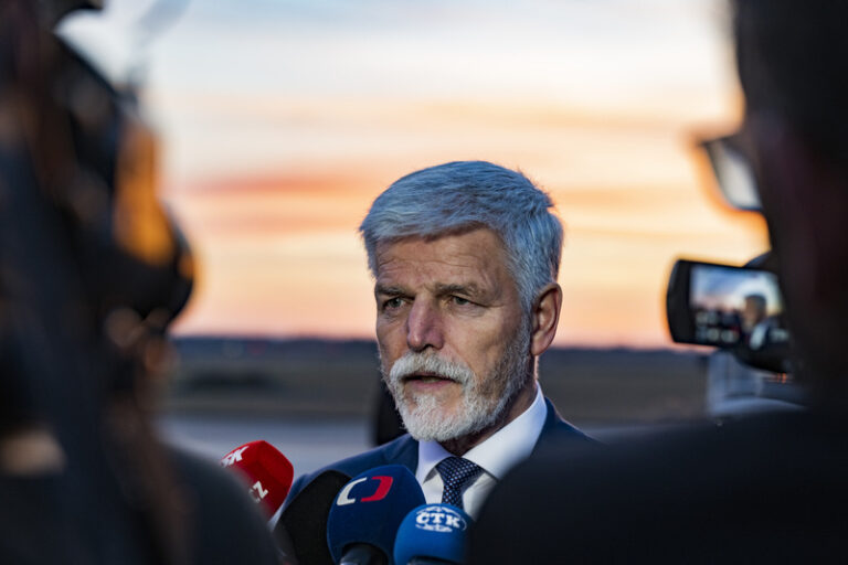 Pavel: ČR má tlačit na letošní zahájení jednání o vstupu Ukrajiny do EU