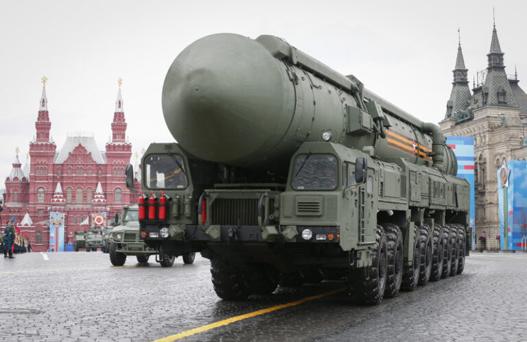 Rusko v úterý otestovalo mezikontinentální balistickou raketu