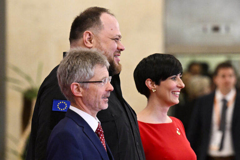 Adamová je přesvědčena, že Rusům se nepodaří převzít iniciativu