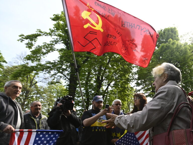 Česko si připomíná 1. máj, konají se demonstrace, průvody i majálesy