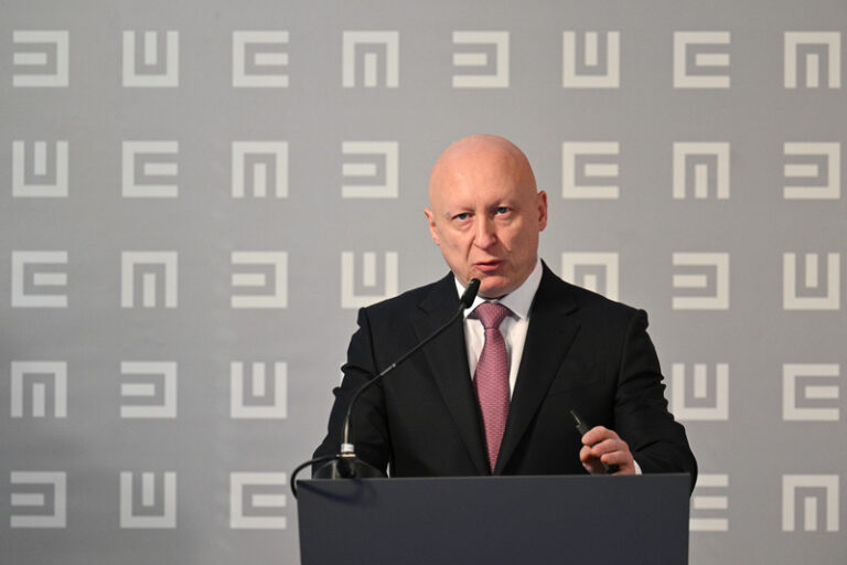 ČEZ vyplatí dividendu z loňského zisku 52 Kč za akcii, celkem 28 miliard Kč