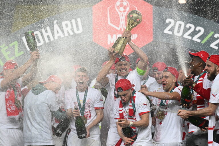 Slavia získala pohár, finále na Spartě vyhrála 2:0