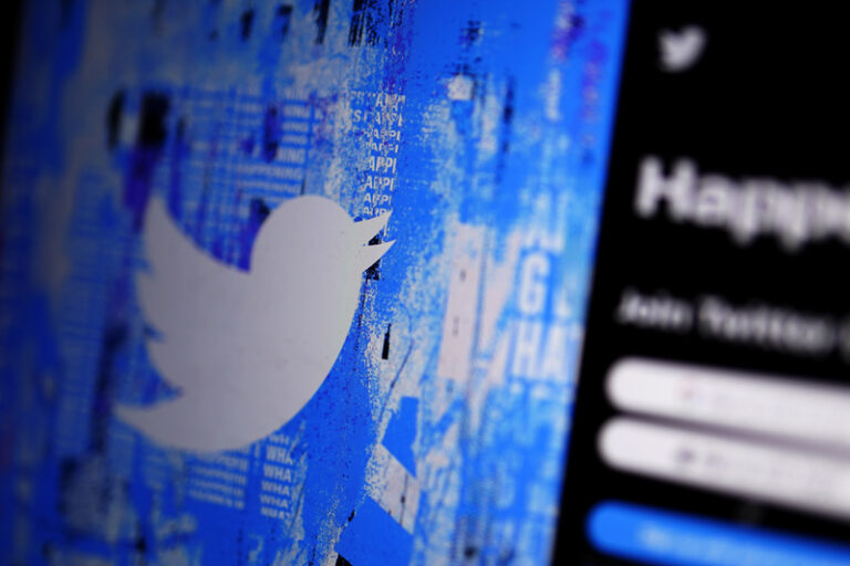 Twitter se rozhodl nadále nenaplňovat unijní kodex o dezinformacích