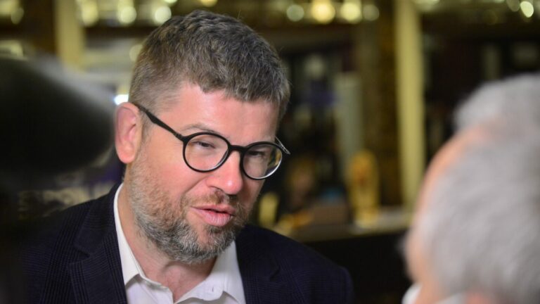 Jak často chybějí Češi v europarlamentu? Nejvíc hlasovacích dní zmeškal Pospíšil. Jsem aktivní, říká