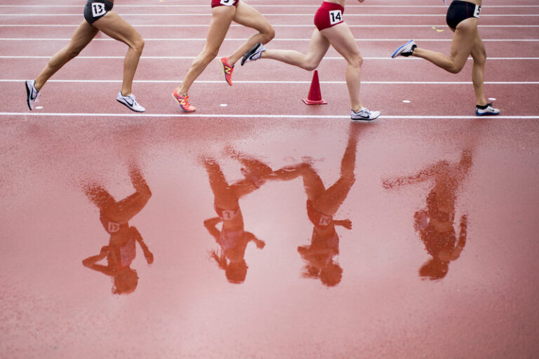 Vláda souhlasila se zákazem účasti ruských sportovců na soutěžích v Česku