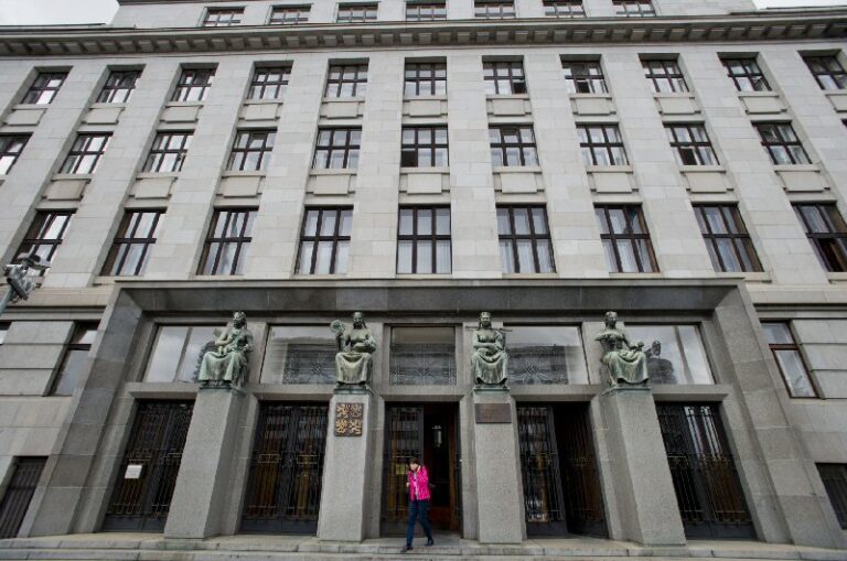 Policie v kauze IT zakázek na ministerstvu zemědělství obvinila 2 lidi