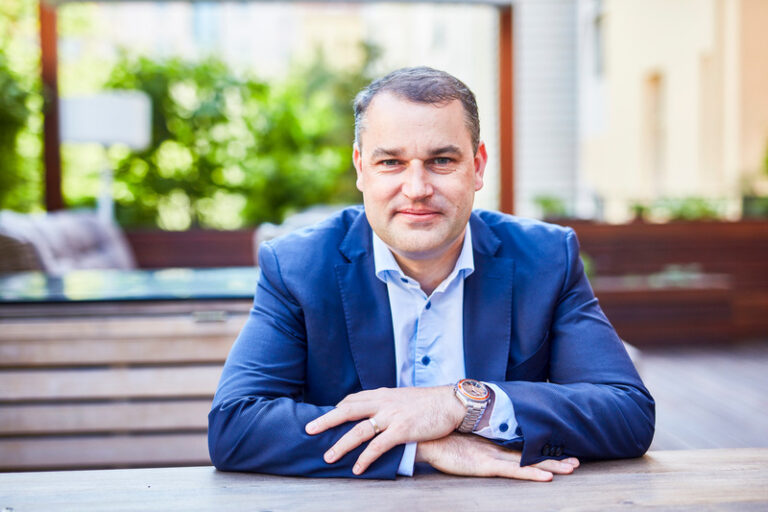 Hampl: Důchodový systém je beze změn neudržitelný pro budoucí důchodce