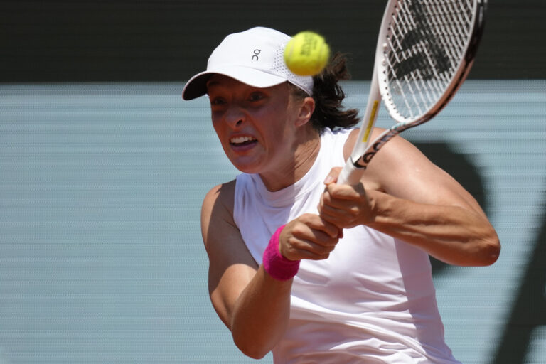 Tenistkou roku je Šwiateková, pětice Češek v anketách WTA neuspěla