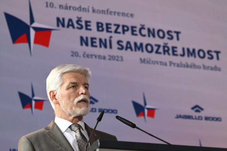 Český prezident optimistický ohledně řešení ukrajinsko-polské obilné krize