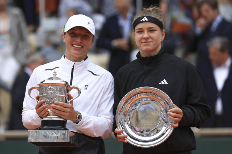 Muchová titul na Roland Garros nezískala, prohrála po bitvě se Šwiatekovou