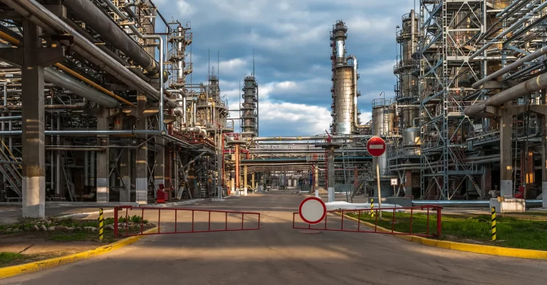 Rusové připravují havárii v chemičce na severu Krymu, tvrdí ukrajinská rozvědka