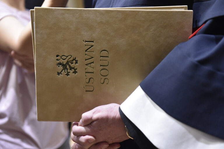 Senát patrně schválí nominaci Fremra, Křesťanové a Ronovské na ústavní soudce