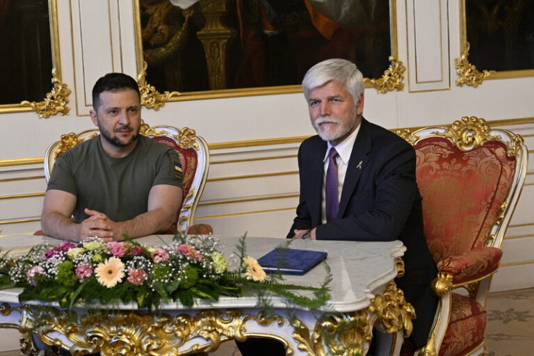 Proč nesměla ruská novinářka na tiskovku prezidentů. Přišlo echo tajných služeb