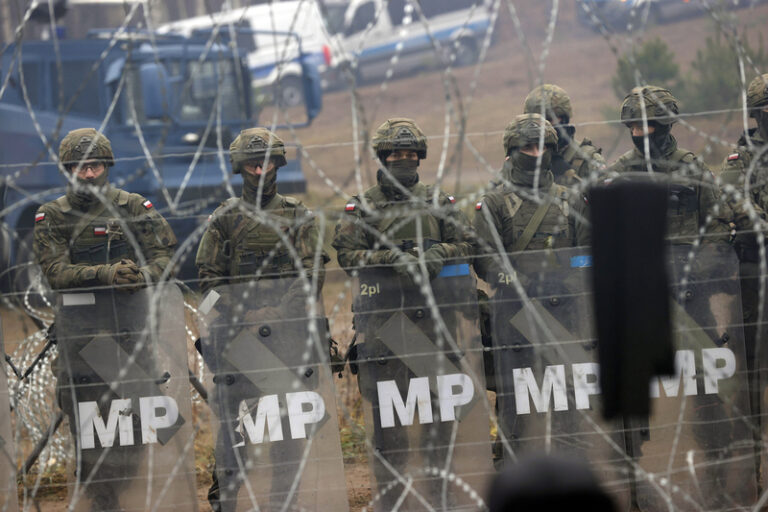 Polsko kvůli wagnerovcům a migraci pošle na hranice s Běloruskem 500 policistů