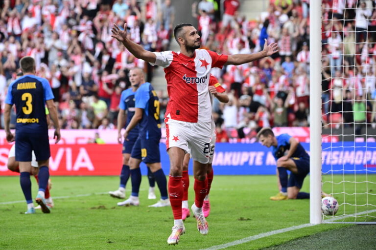 Slavia remizovala v odvetě s Dniprem 1:1 a postoupila do play off Evropské ligy